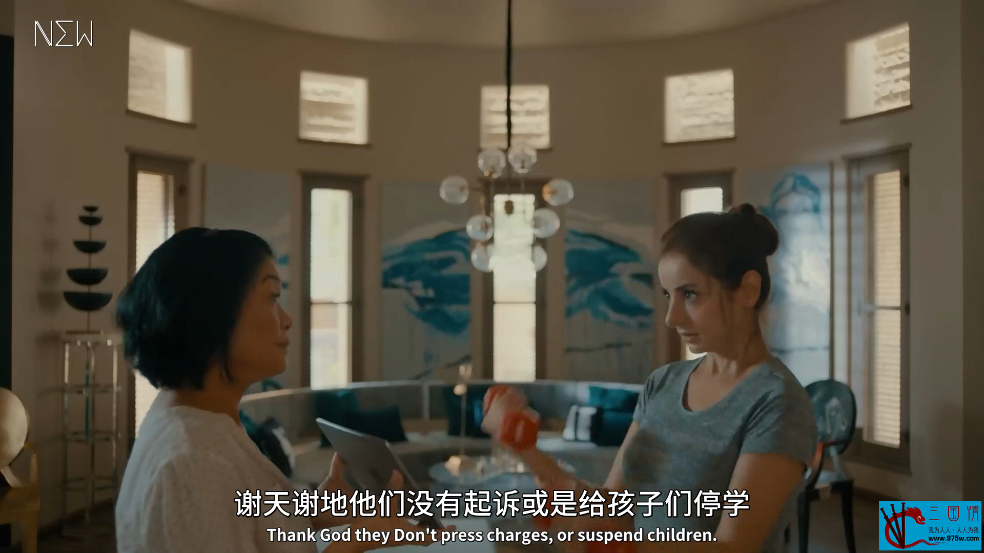 S01E01[更多高清资源→公众号@电影解忧酱].mp4_000946.064.png